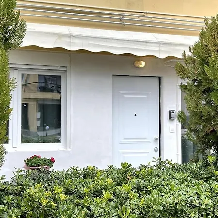 Jimmy's Pool * Peraía