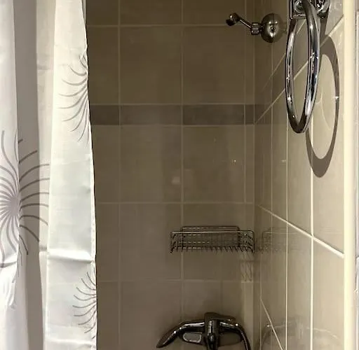 Jimmy's Pool Apartament